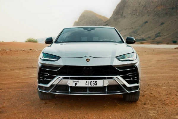 Lamborghini Urus (Silver), 2021