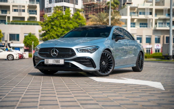 Mercedes CLA200 (Серебро), 2025