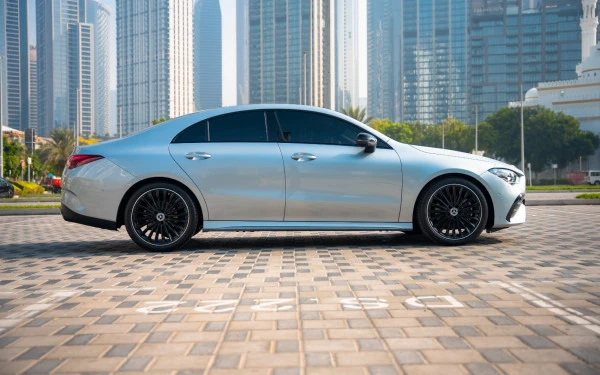 Mercedes CLA200 (Серебро), 2025