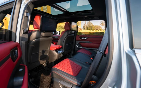 Nissan Patrol Platinum V6 (Серебро), 2025