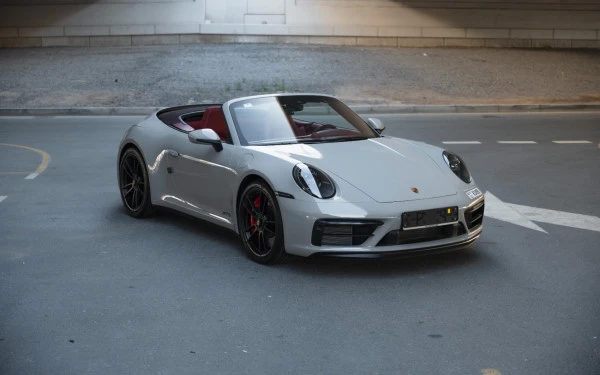 Porsche 911 Carrera GTS (Argent), 2024