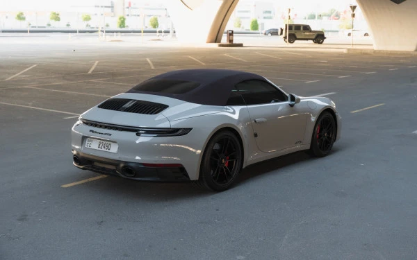 Porsche 911 Carrera GTS (Argent), 2024