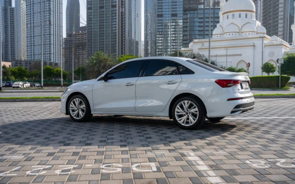 أودي A3 (أبيض), 2025