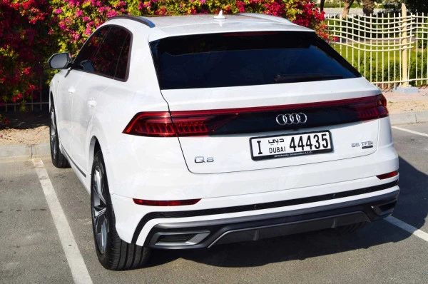 Audi Q8 (Blanco), 2019