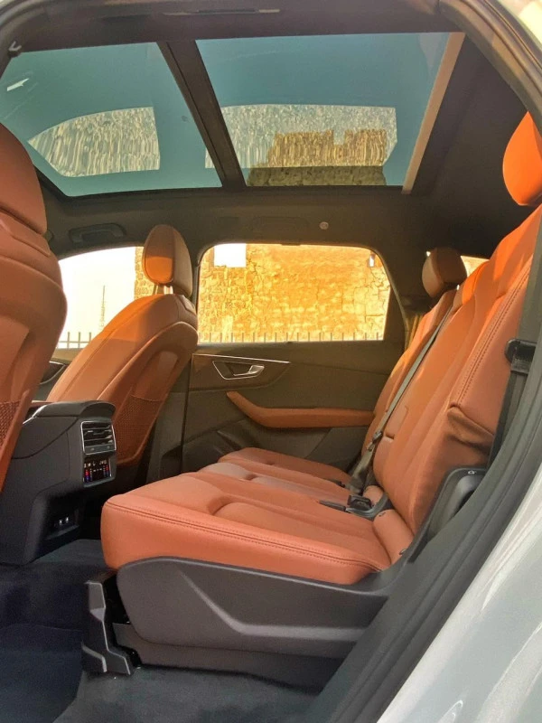 Audi Q7 (Белый), 2020