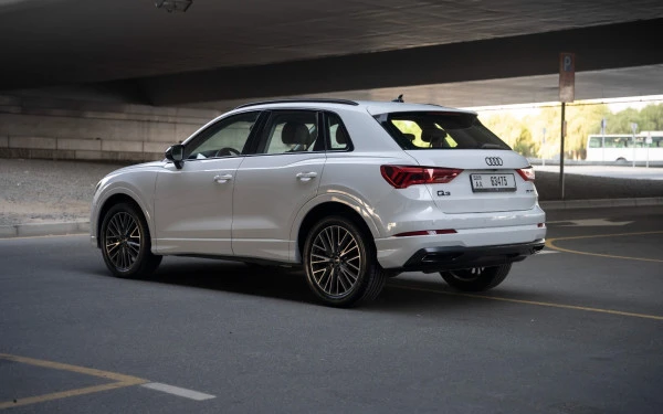 Audi Q3 (Blanco), 2024