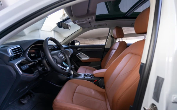 Audi Q3 (Blanco), 2024