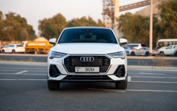 Audi Q3 Sportback (White), 2025
