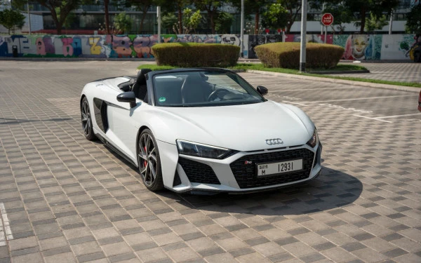 Audi R8 Spyder (Bianca), 2024
