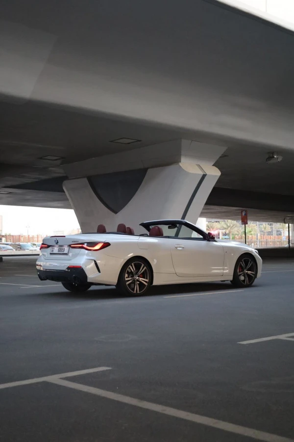 BMW 430i cabrio (Bianca), 2021