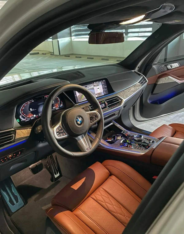 BMW X7 (Blanco), 2021