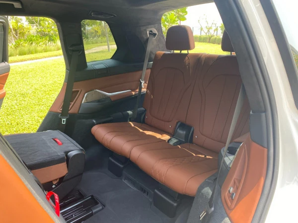 BMW X7 (Blanco), 2021