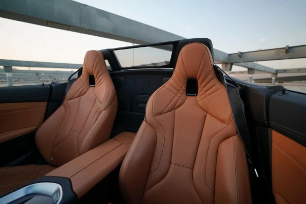 BMW Z4 M40i (Weiß), 2020