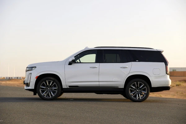 Cadillac Escalade (Bianca), 2023