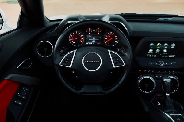 Chevrolet Camaro V6 (Blanco), 2021