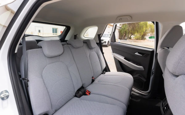 Chevrolet Captiva (Blanco), 2024