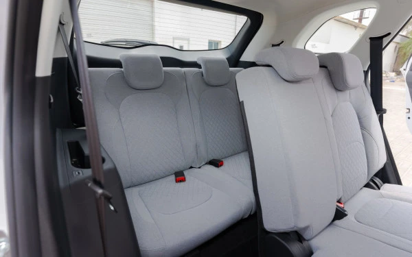 Chevrolet Captiva (Blanco), 2024