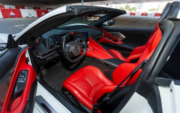 Chevrolet Corvette C8 (Blanc), 2025