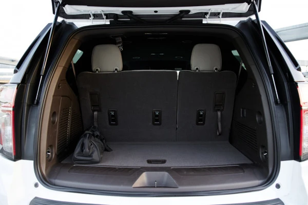 Chevrolet Tahoe (White), 2023