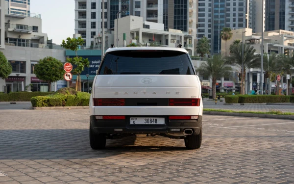 هيونداي سانتا في (أبيض), 2026