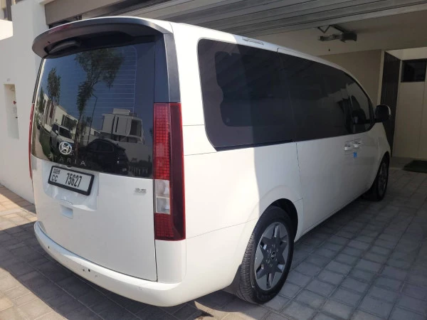Hyundai Staria 11S (White), 2024