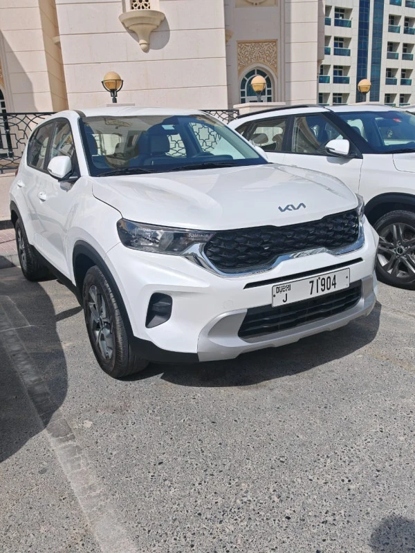 KIA Sonet (White), 2022