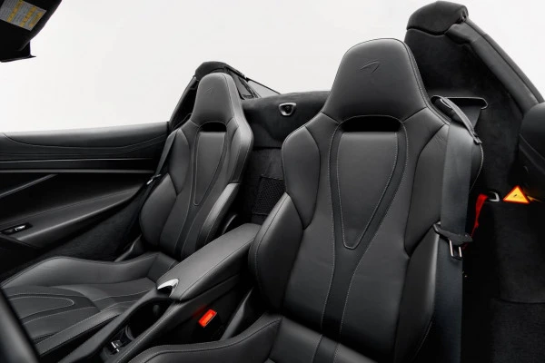 McLaren 720 S (Серый), 2022