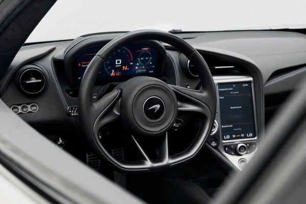 McLaren 720 S (Серый), 2022