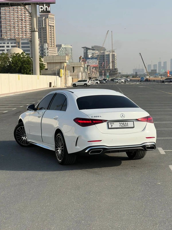 Mercedes C 220 (White), 2025