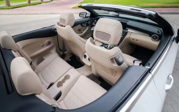 Mercedes C300 cabrio (White), 2021
