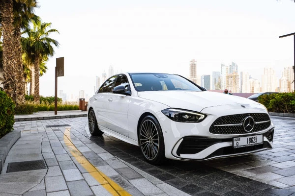 Mercedes C200 (Белый), 2022