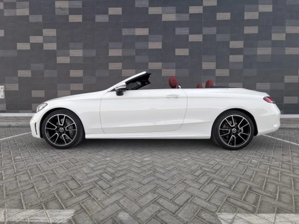 Mercedes C200 Convertible (Белый), 2020
