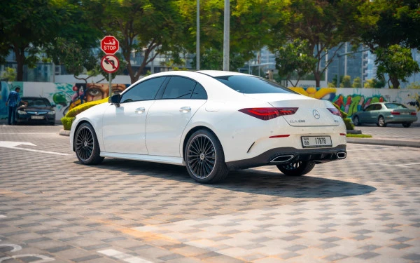 Mercedes CLA200 (Белый), 2025