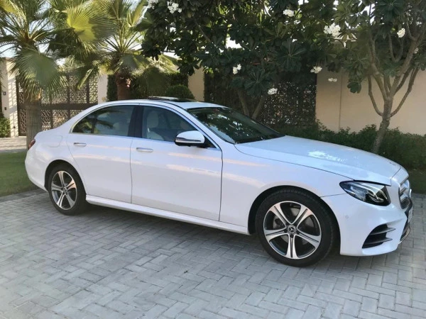 Mercedes E Класс (Белый), 2019