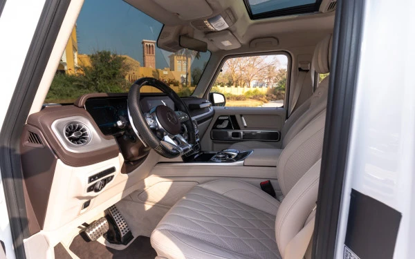 Mercedes G63 AMG (White), 2022