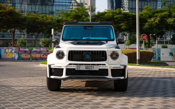 مرسيدس G63 AMG (أبيض), 2025