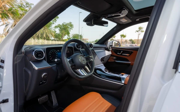 Mercedes GLC 200 SUV (Белый), 2024
