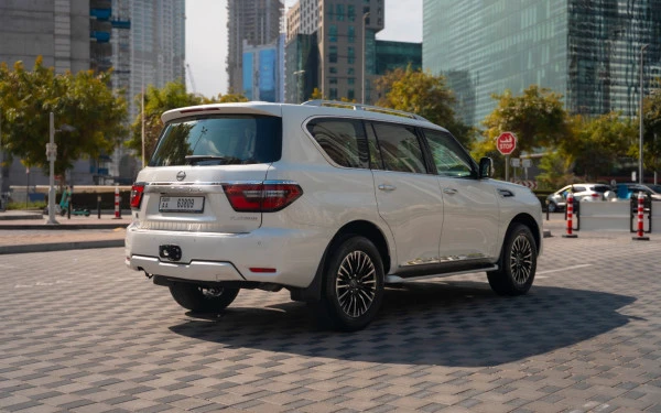 Nissan Patrol Platinum V6 (Bianca), 2024