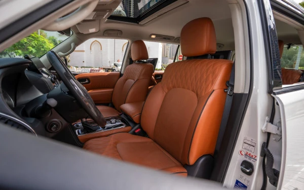 Nissan Patrol Platinum V6 (Bianca), 2024