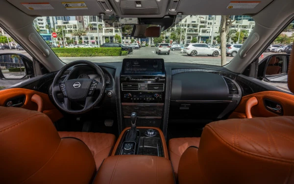 Nissan Patrol Platinum V6 (Bianca), 2024
