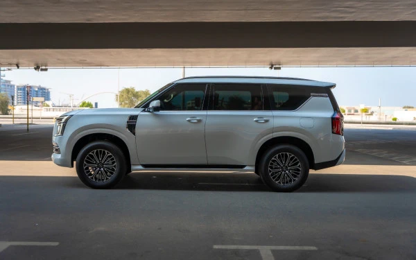 Nissan Patrol Platinum V6 (White), 2025