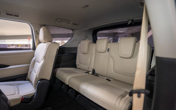 Nissan Patrol SE (White), 2025