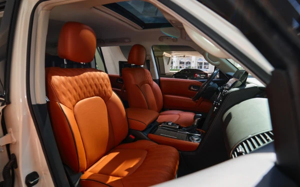 Nissan Patrol V6 (White), 2024