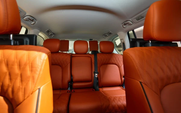 Nissan Patrol V6 (White), 2024