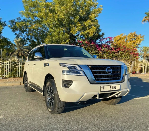 Nissan Patrol V6 (Blanco), 2020