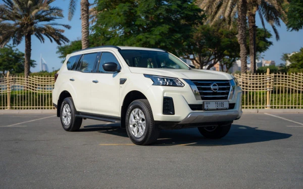 Nissan Xterra (Bianca), 2025