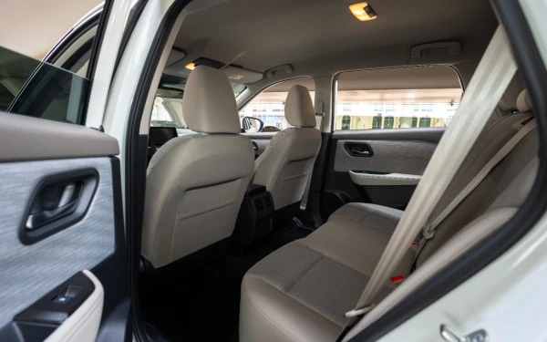 Nissan X-Trail (White), 2025