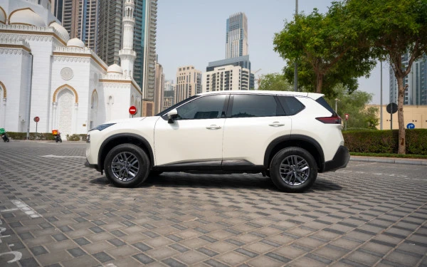 Nissan X-Trail (White), 2025