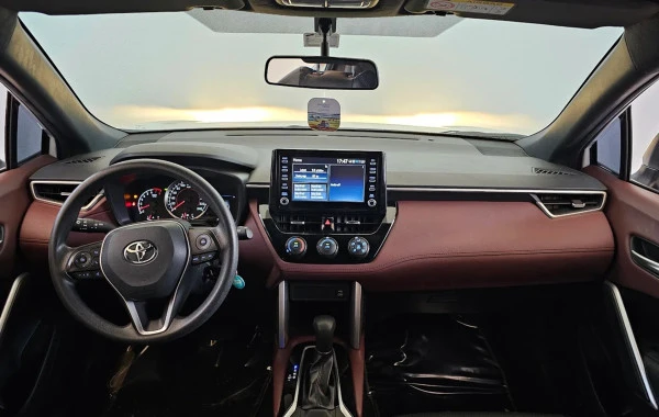 Toyota Corolla Cross (Blanco), 2024