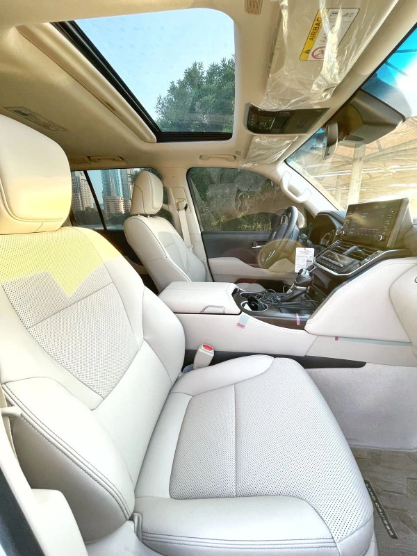 Toyota Land Cruiser (Blanco), 2022